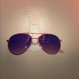 Juicy Couture aviator sunglasses